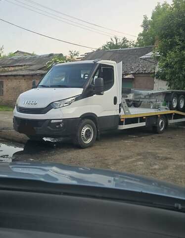 Білий Івеко Дейлі, об'ємом двигуна 3 л та пробігом 320 тис. км за 31500 $, фото 1 на Automoto.ua