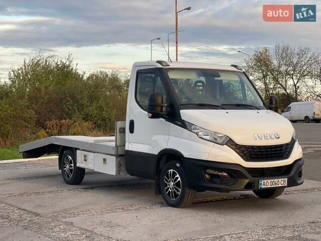 Белый Ивеко Дейли, объемом двигателя 2.29 л и пробегом 158 тыс. км за 34999 $, фото 1 на Automoto.ua