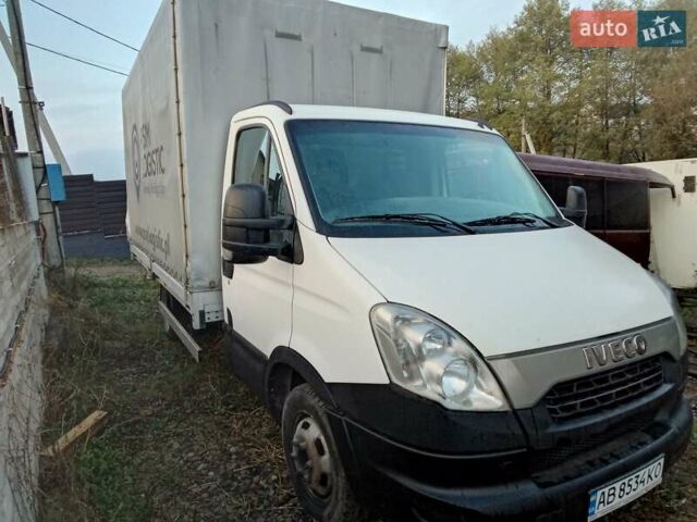 Белый Ивеко Дейли, объемом двигателя 3 л и пробегом 500 тыс. км за 12000 $, фото 1 на Automoto.ua