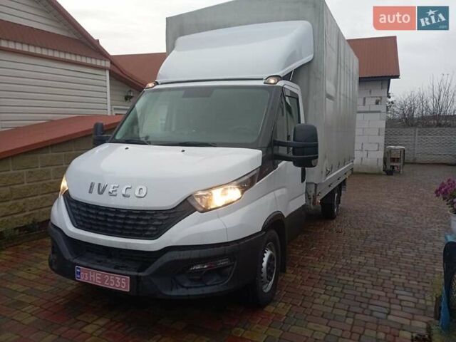 Белый Ивеко Дейли, объемом двигателя 30 л и пробегом 183 тыс. км за 21000 $, фото 1 на Automoto.ua