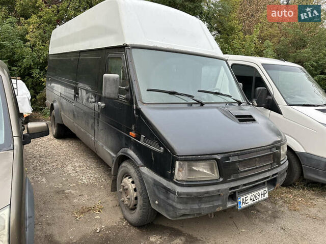 Белый Ивеко Дейли, объемом двигателя 0 л и пробегом 622 тыс. км за 6900 $, фото 1 на Automoto.ua
