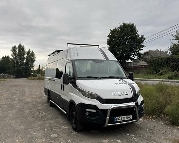 Белый Ивеко Дейли, объемом двигателя 3 л и пробегом 170 тыс. км за 62000 $, фото 1 на Automoto.ua
