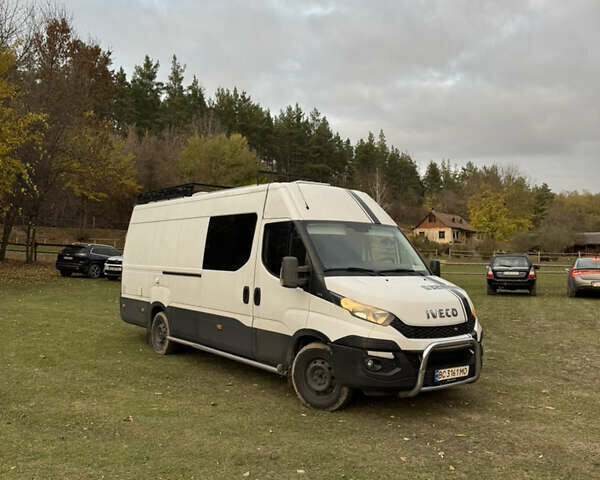 Белый Ивеко Дейли, объемом двигателя 3 л и пробегом 172 тыс. км за 56500 $, фото 1 на Automoto.ua