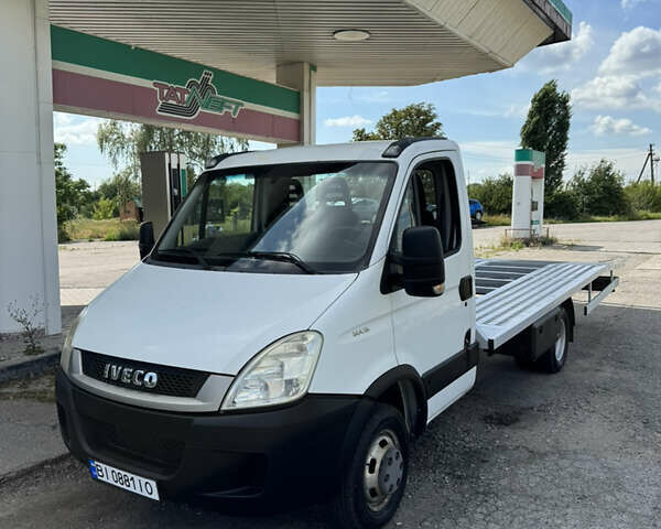 Белый Ивеко Дейли, объемом двигателя 3 л и пробегом 124 тыс. км за 28500 $, фото 1 на Automoto.ua