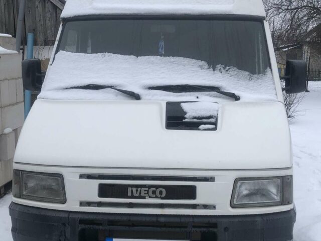 Білий Івеко Дейлі, об'ємом двигуна 2.5 л та пробігом 462 тис. км за 4500 $, фото 1 на Automoto.ua