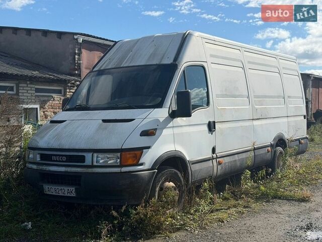 Белый Ивеко Дейли, объемом двигателя 2.8 л и пробегом 189 тыс. км за 2200 $, фото 1 на Automoto.ua