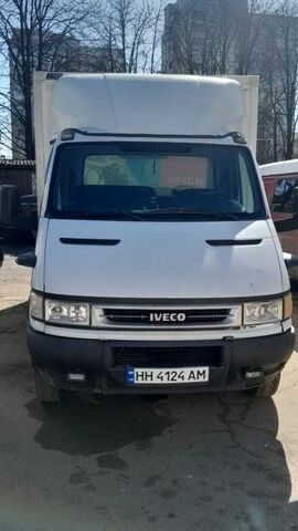 Белый Ивеко Дейли, объемом двигателя 3 л и пробегом 454 тыс. км за 13200 $, фото 1 на Automoto.ua