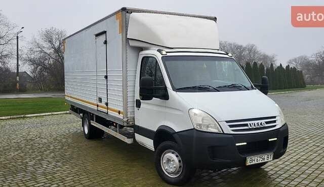 Білий Івеко Дейлі, об'ємом двигуна 3 л та пробігом 360 тис. км за 12500 $, фото 1 на Automoto.ua