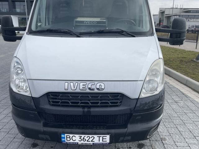 Белый Ивеко Дейли, объемом двигателя 3 л и пробегом 285 тыс. км за 12550 $, фото 1 на Automoto.ua