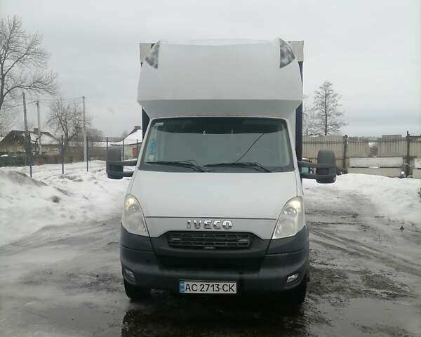 Белый Ивеко Дейли, объемом двигателя 3 л и пробегом 428 тыс. км за 20500 $, фото 1 на Automoto.ua