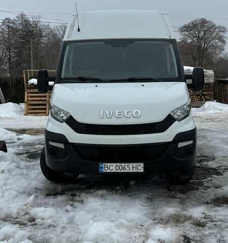 Белый Ивеко Дейли, объемом двигателя 3 л и пробегом 422 тыс. км за 22000 $, фото 1 на Automoto.ua