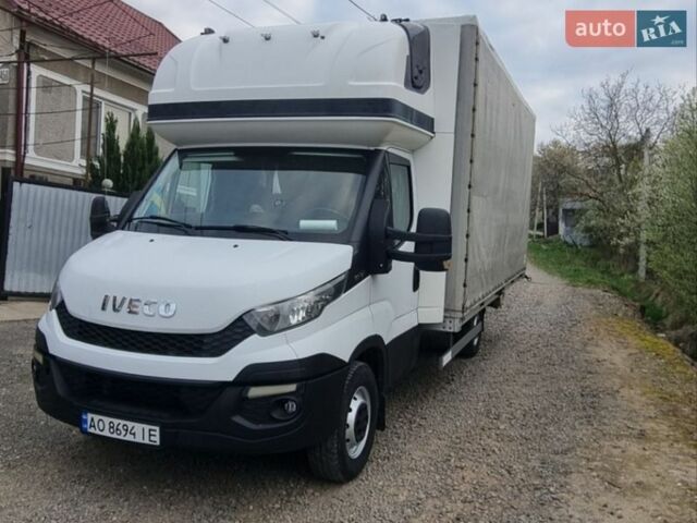 Белый Ивеко Дейли, объемом двигателя 3 л и пробегом 670 тыс. км за 16900 $, фото 1 на Automoto.ua