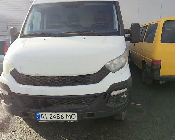 Белый Ивеко Дейли, объемом двигателя 3 л и пробегом 442 тыс. км за 16000 $, фото 1 на Automoto.ua