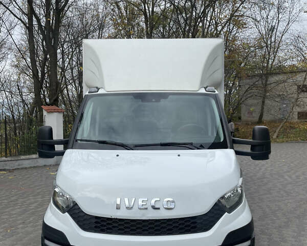 Ивеко Дейли 2016 в Львове на Automoto.ua Белый Ивеко Дейли, объемом двигателя 2.3 л и пробегом 421 тыс. км за 17300 $, фото 1 на Automoto.ua