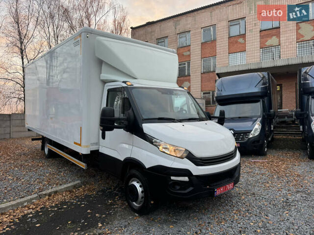 Белый Ивеко Дейли, объемом двигателя 3 л и пробегом 255 тыс. км за 26900 $, фото 1 на Automoto.ua