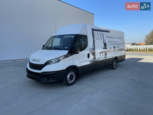 Белый Ивеко Дейли, объемом двигателя 3 л и пробегом 234 тыс. км за 25999 $, фото 1 на Automoto.ua
