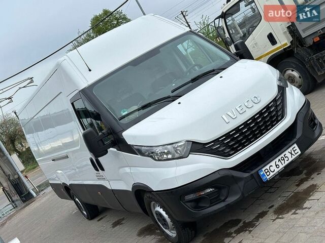 Белый Ивеко Дейли, объемом двигателя 2.3 л и пробегом 312 тыс. км за 20000 $, фото 1 на Automoto.ua