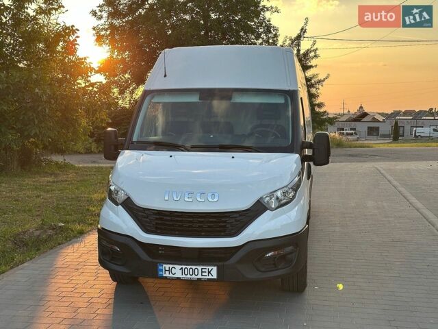 Белый Ивеко Дейли, объемом двигателя 2.3 л и пробегом 312 тыс. км за 19500 $, фото 1 на Automoto.ua