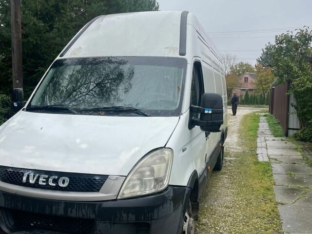 Білий Івеко Дейлі, об'ємом двигуна 3 л та пробігом 412 тис. км за 6900 $, фото 1 на Automoto.ua