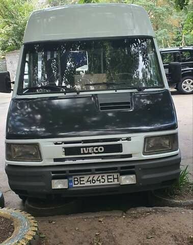 Білий Івеко Дейлі, об'ємом двигуна 2.79 л та пробігом 358 тис. км за 2850 $, фото 1 на Automoto.ua