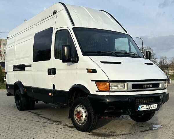 Белый Ивеко Дейли, объемом двигателя 2.8 л и пробегом 670 тыс. км за 7300 $, фото 1 на Automoto.ua