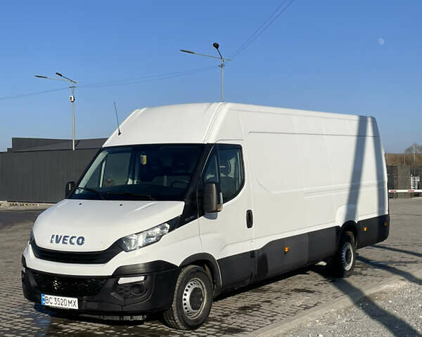 Белый Ивеко Дейли, объемом двигателя 3 л и пробегом 303 тыс. км за 17900 $, фото 1 на Automoto.ua