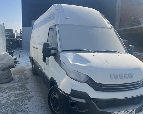 Белый Ивеко Дейли, объемом двигателя 3 л и пробегом 587 тыс. км за 11000 $, фото 1 на Automoto.ua