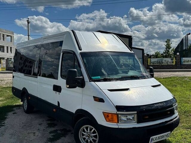 Белый Ивеко Дейли, объемом двигателя 2.8 л и пробегом 430 тыс. км за 8500 $, фото 1 на Automoto.ua