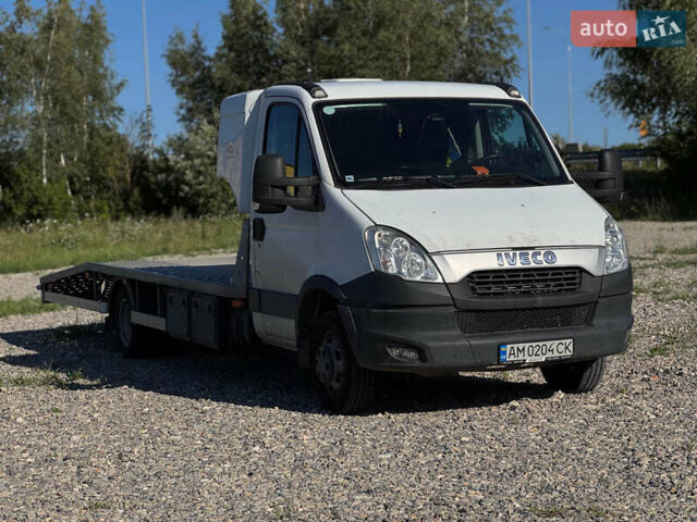Белый Ивеко Дейли, объемом двигателя 3 л и пробегом 329 тыс. км за 13000 $, фото 1 на Automoto.ua