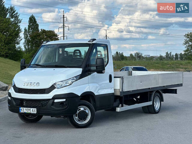 Белый Ивеко Дейли, объемом двигателя 3 л и пробегом 467 тыс. км за 21900 $, фото 1 на Automoto.ua