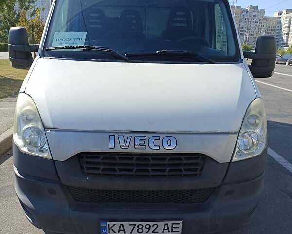 Белый Ивеко Дейли, объемом двигателя 2.29 л и пробегом 580 тыс. км за 13500 $, фото 1 на Automoto.ua