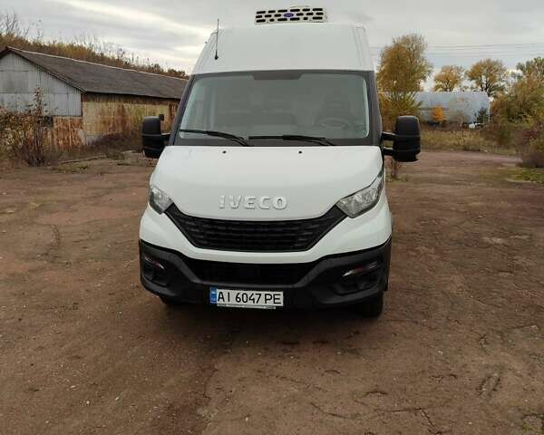 Белый Ивеко Дейли, объемом двигателя 2.29 л и пробегом 130 тыс. км за 32000 $, фото 1 на Automoto.ua
