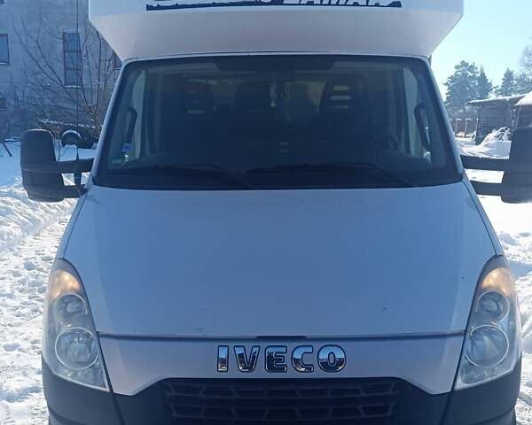 Білий Івеко Дейлі, об'ємом двигуна 3 л та пробігом 424 тис. км за 21700 $, фото 1 на Automoto.ua