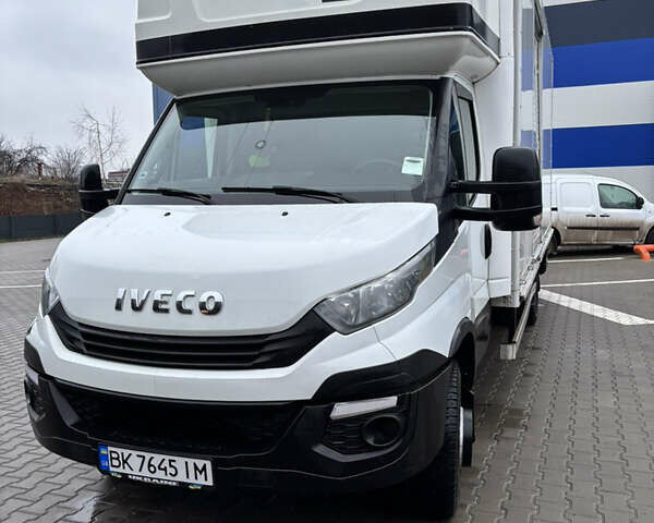Білий Івеко Дейлі, об'ємом двигуна 3 л та пробігом 338 тис. км за 24999 $, фото 1 на Automoto.ua