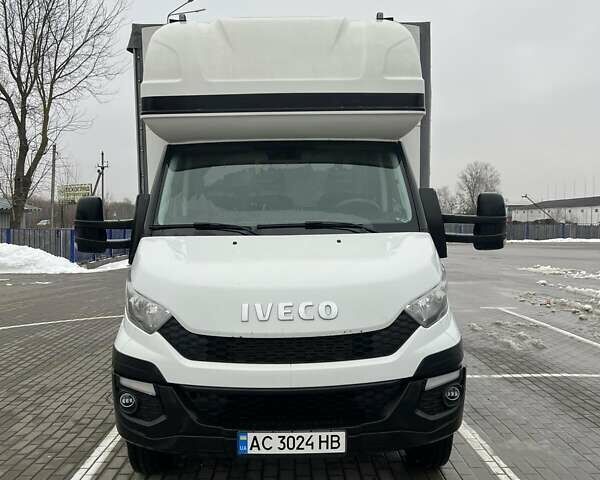 Белый Ивеко Дейли груз., объемом двигателя 3 л и пробегом 400 тыс. км за 22000 $, фото 1 на Automoto.ua