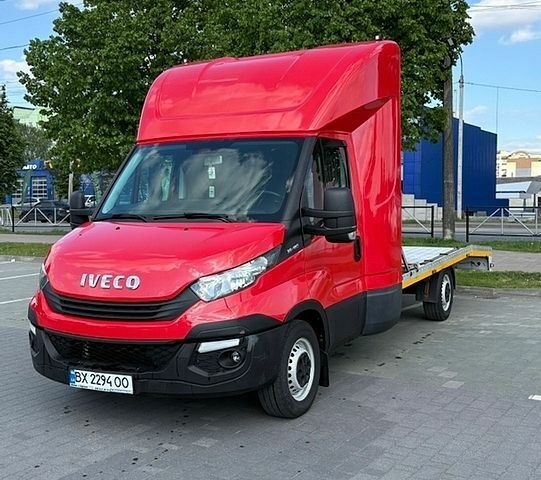Красный Ивеко Дейли, объемом двигателя 3 л и пробегом 595 тыс. км за 17300 $, фото 1 на Automoto.ua