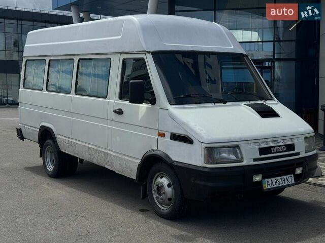Ивеко Дейли, объемом двигателя 2.5 л и пробегом 100 тыс. км за 3500 $, фото 1 на Automoto.ua