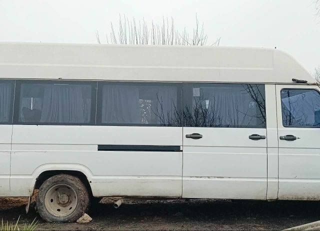 Ивеко Дейли, объемом двигателя 0 л и пробегом 0 тыс. км за 2839 $, фото 1 на Automoto.ua