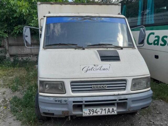 Ивеко Дейли, объемом двигателя 2.5 л и пробегом 300 тыс. км за 3500 $, фото 1 на Automoto.ua