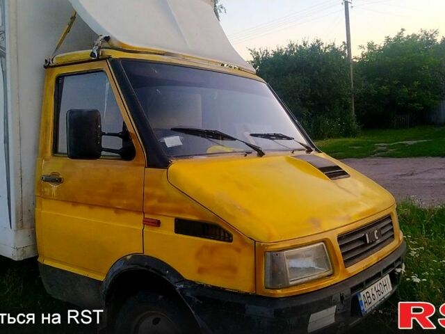 Івеко Дейлі, об'ємом двигуна 2.3 л та пробігом 150 тис. км за 3300 $, фото 1 на Automoto.ua