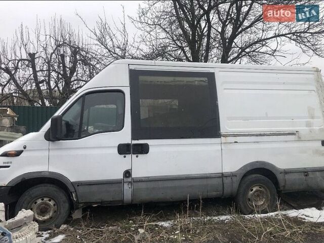 Ивеко Дейли, объемом двигателя 2.8 л и пробегом 150 тыс. км за 3411 $, фото 1 на Automoto.ua