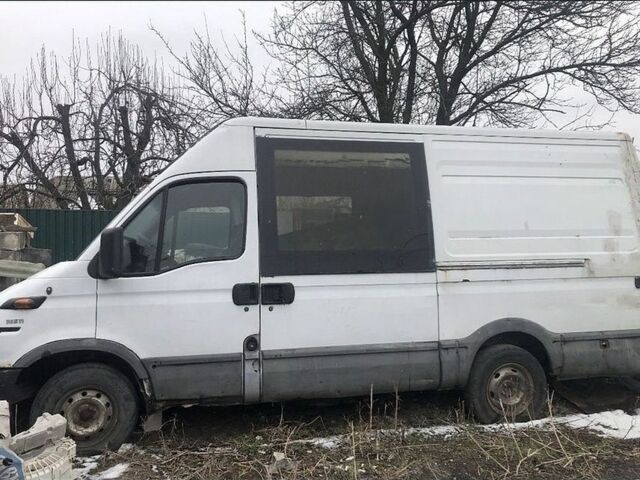 Ивеко Дейли, объемом двигателя 2.8 л и пробегом 150 тыс. км за 3348 $, фото 1 на Automoto.ua