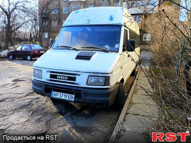 Ивеко Дейли, объемом двигателя 28 л и пробегом 0 тыс. км за 1999 $, фото 1 на Automoto.ua