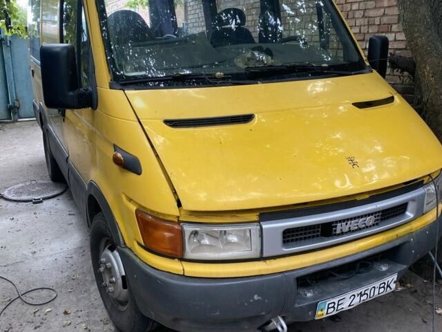 Желтый Ивеко Дейли пасс., объемом двигателя 2.8 л и пробегом 450 тыс. км за 3999 $, фото 1 на Automoto.ua