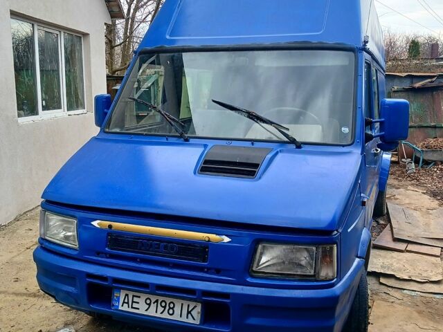 Синій Івеко Дейлі, об'ємом двигуна 2.5 л та пробігом 300 тис. км за 2300 $, фото 1 на Automoto.ua