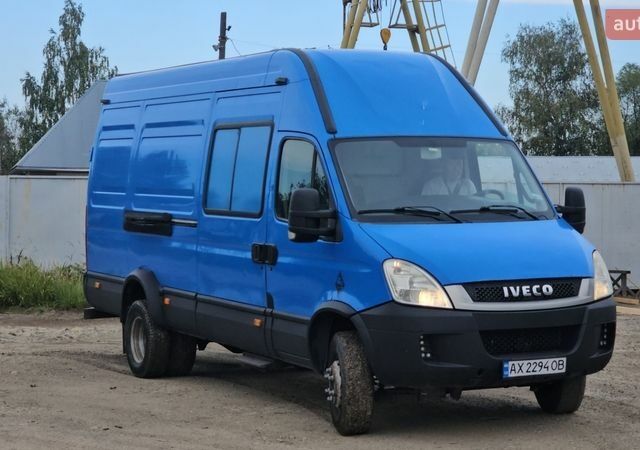 Синій Івеко Дейлі, об'ємом двигуна 3 л та пробігом 350 тис. км за 15000 $, фото 1 на Automoto.ua