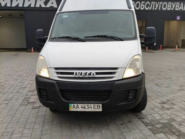 Зеленый Ивеко Дейли, объемом двигателя 3 л и пробегом 150 тыс. км за 10300 $, фото 1 на Automoto.ua