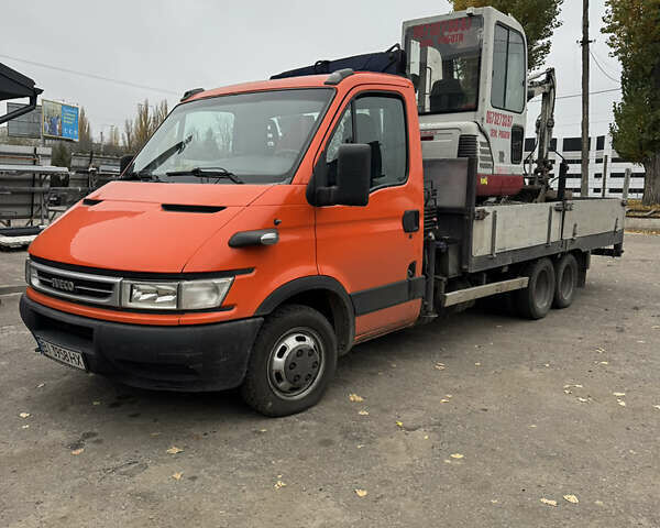 Оранжевый Ивеко Дейли, объемом двигателя 3 л и пробегом 450 тыс. км за 12000 $, фото 1 на Automoto.ua