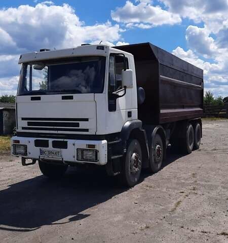 Ивеко ЕвроТреккер 2000 в Сосновке на Automoto.ua Белый Ивеко ЕвроТреккер, объемом двигателя 9.5 л и пробегом 340 тыс. км за 23000 $, фото 1 на Automoto.ua