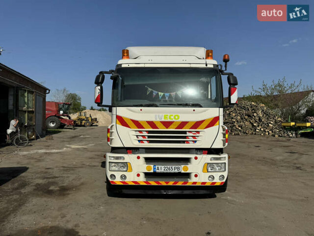 Белый Ивеко Магирус, объемом двигателя 10 л и пробегом 190 тыс. км за 43000 $, фото 1 на Automoto.ua